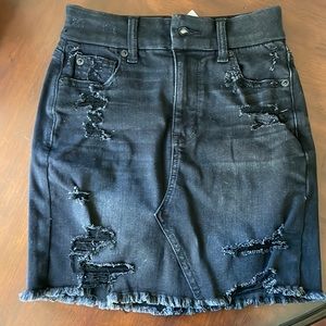 American Eagle Distressed Jean Skirt. Women size 000